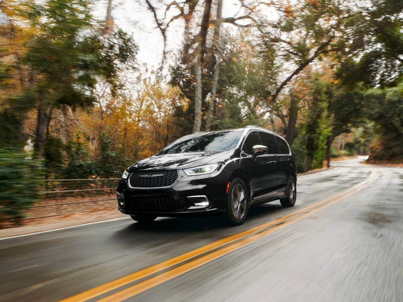 2025 Chrysler-Pacifica