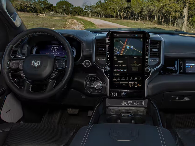 2025 Ram 1500 interior tech
